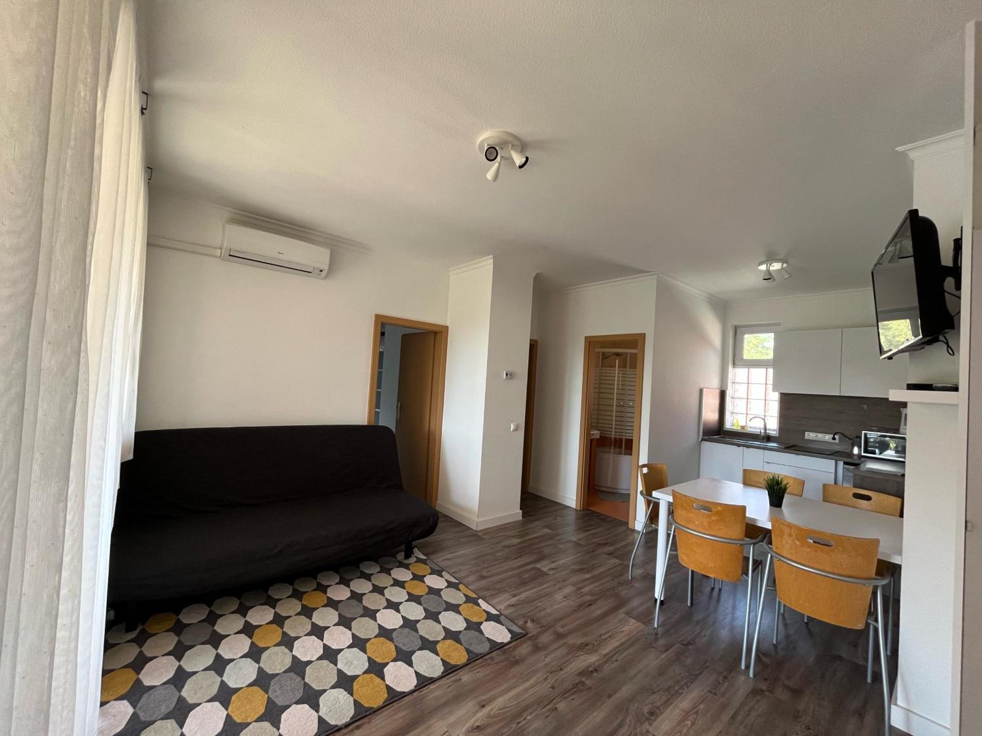 Maja Apartmanhaz Балатонлеле Екстериор снимка